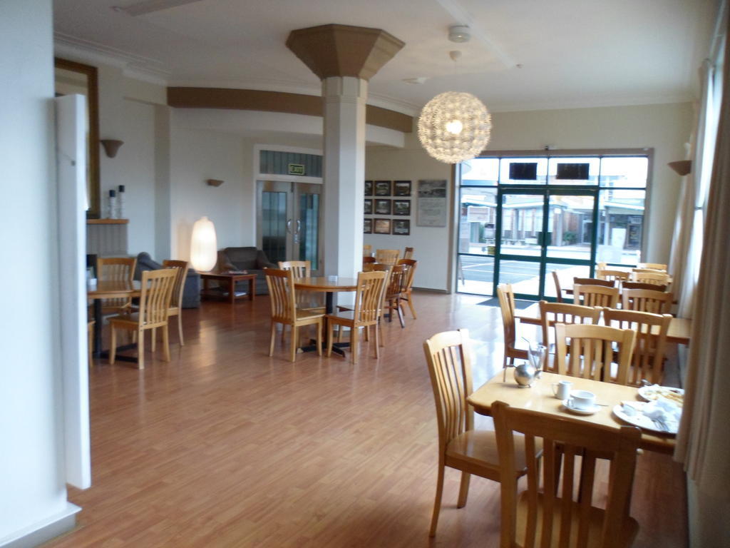 Motel Essex Arms Huntly Exteriér fotografie